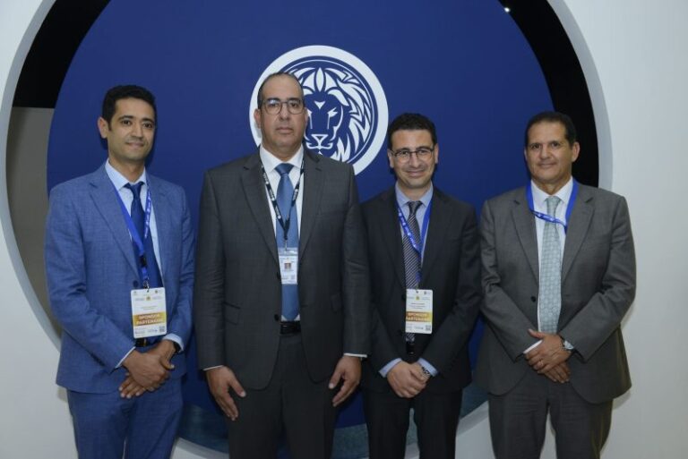 الملكية المغربية للتأمين واتحاد جمعيات مهنيي النقل واللوجستيك يوقعان اتفاقية لحماية المهنيين